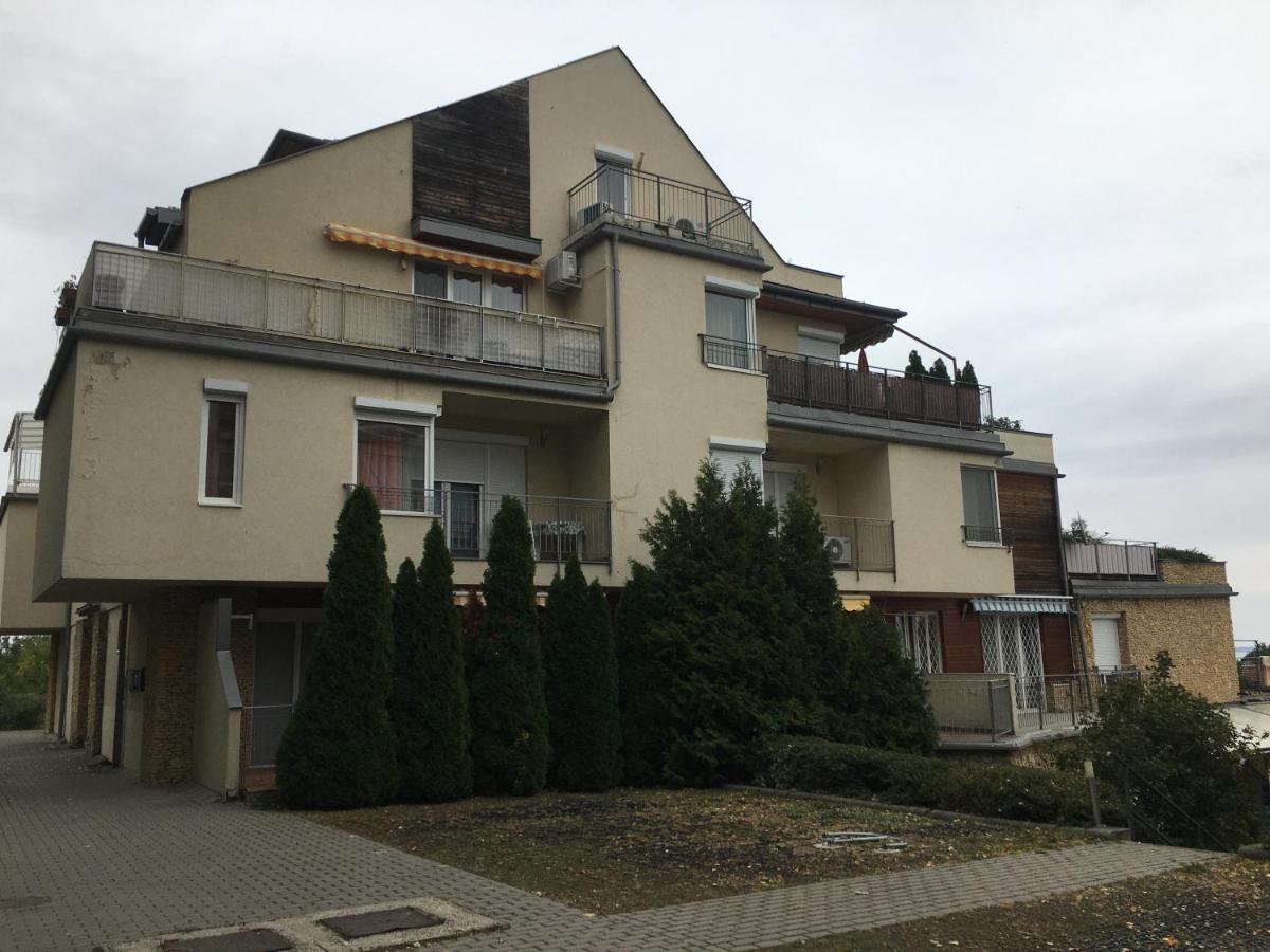 Peppy Apartment & Pool Balatonfüred Eksteriør bilde