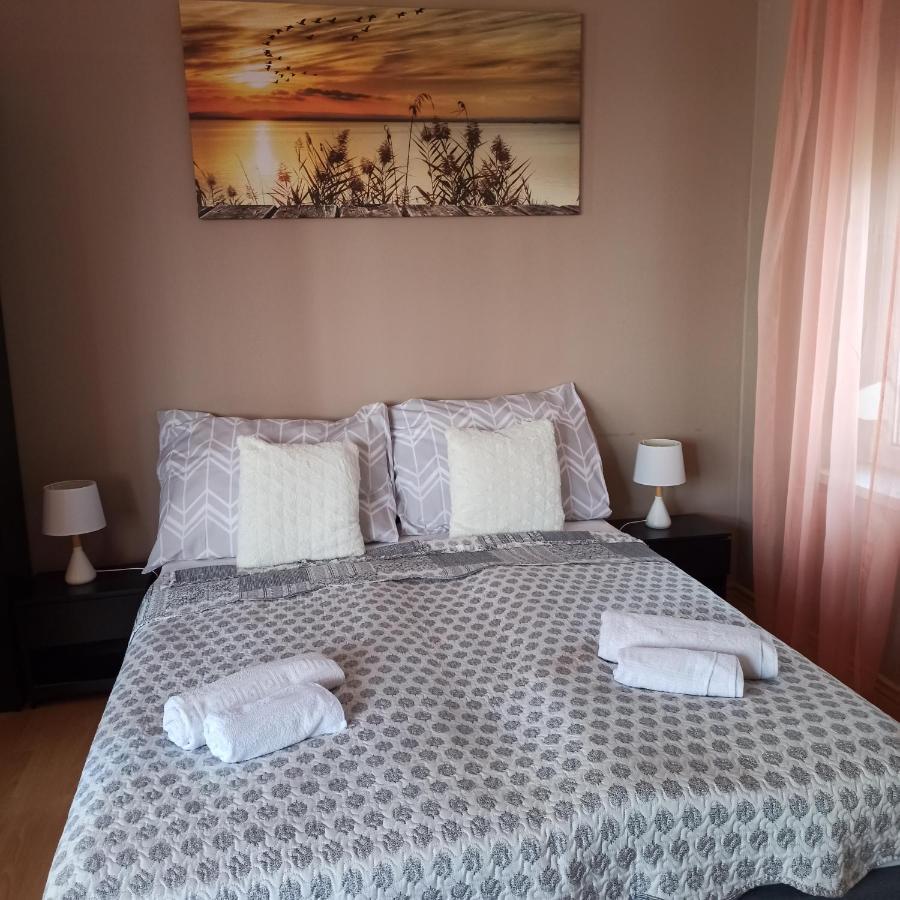 Peppy Apartment & Pool Balatonfüred Eksteriør bilde